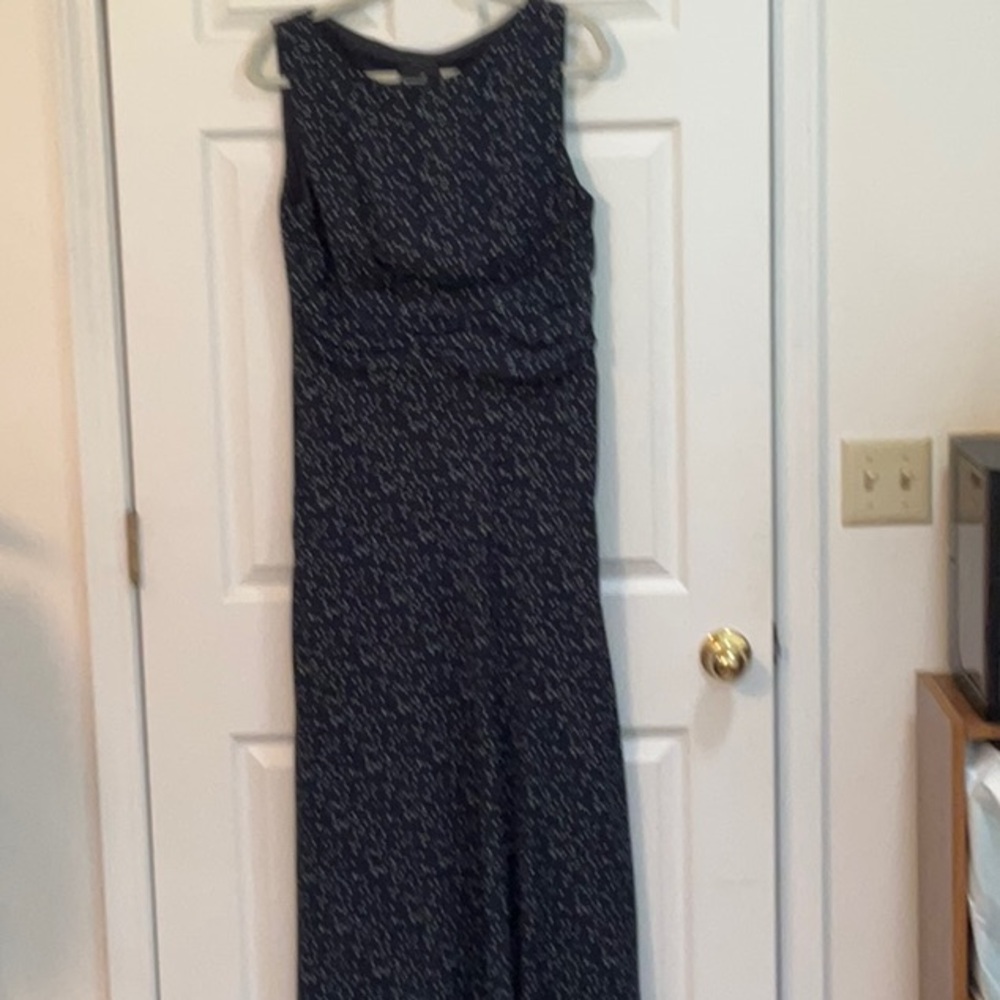 POSITIVE ATTITUDE SLEEVELESS NWOT SIZE 12